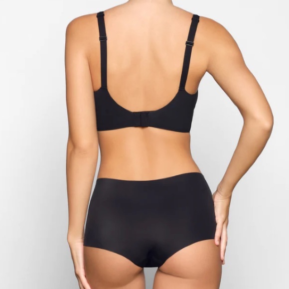 SKIMS Naked Scoop Bra NWT - Onyx Black Sz Large-DD, Small -DD - Picture 3 of 11